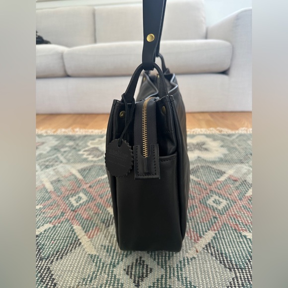 NWT atelier Jack Gomme gorgeous shoulder bag - Picture 2 of 6